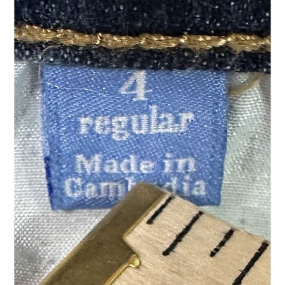 Simply Vera Wang Denim Jeans Womens Size 4R Blue Boot Cut 5 Pockets Zip Stretch - Picture 9 of 12